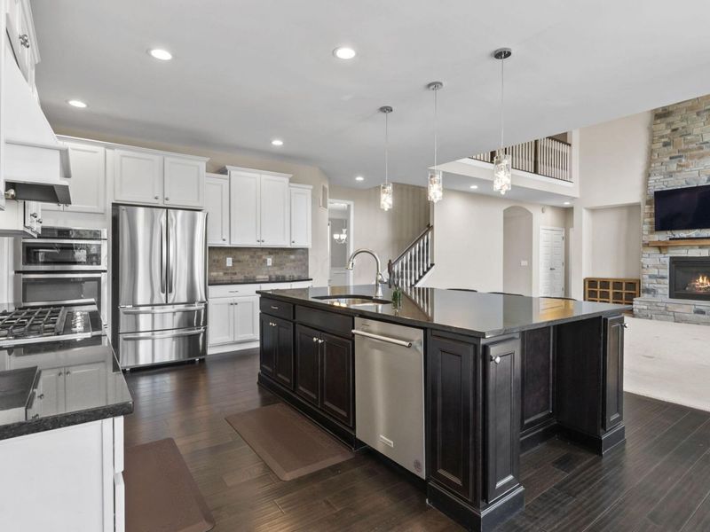5785 Glendavon Place , Dublin, OH 43016 Photo 7