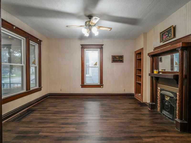 299 N High Street , Chillicothe, OH 45601 Photo 6