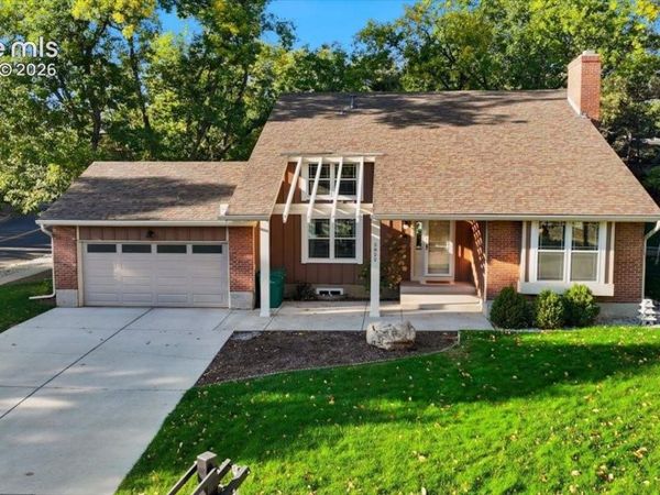 2822 Old Broadmoor Road, Colorado Springs, CO 80906