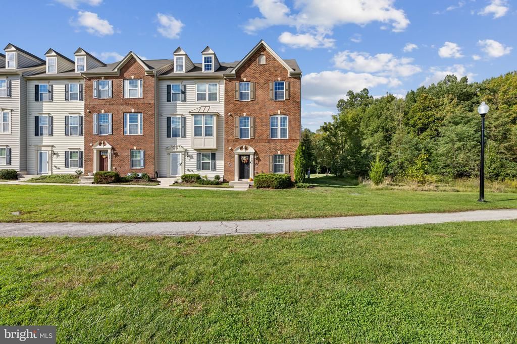 7434 RIGBY PLACE, ELKRIDGE, MD 21075