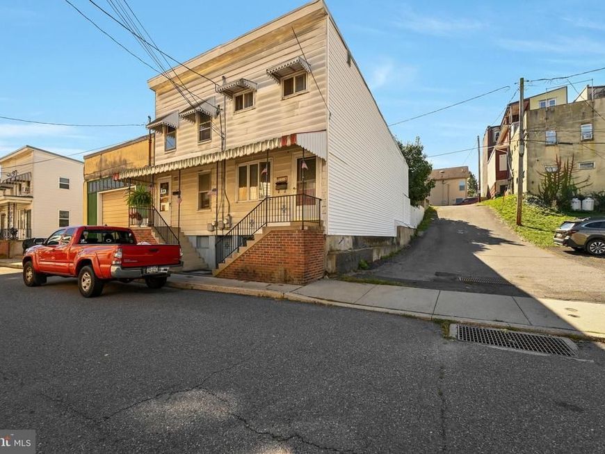 231 Lewis Street, Minersville, PA 17954 Main Photo