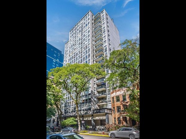 30 E Elm Street , Unit 18B, Chicago, IL 60611