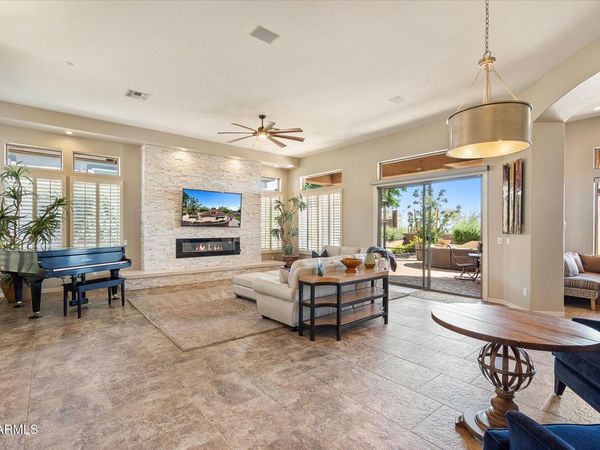 2331 W HAZELHURST Drive, Anthem, AZ 85086