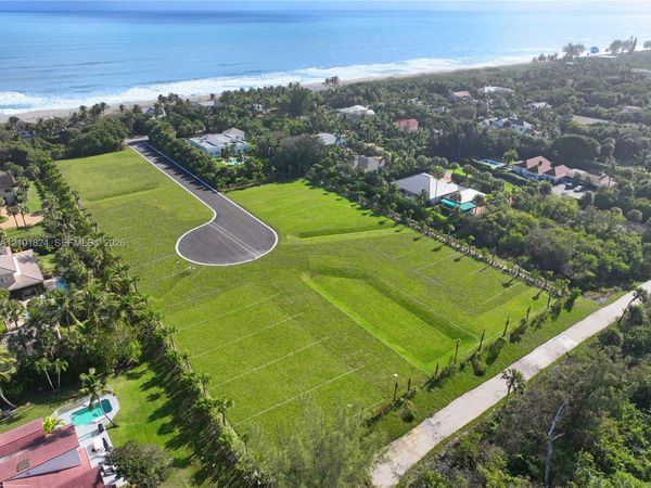 5 Bon Aire Desire Ave , Jupiter Island, FL 33455