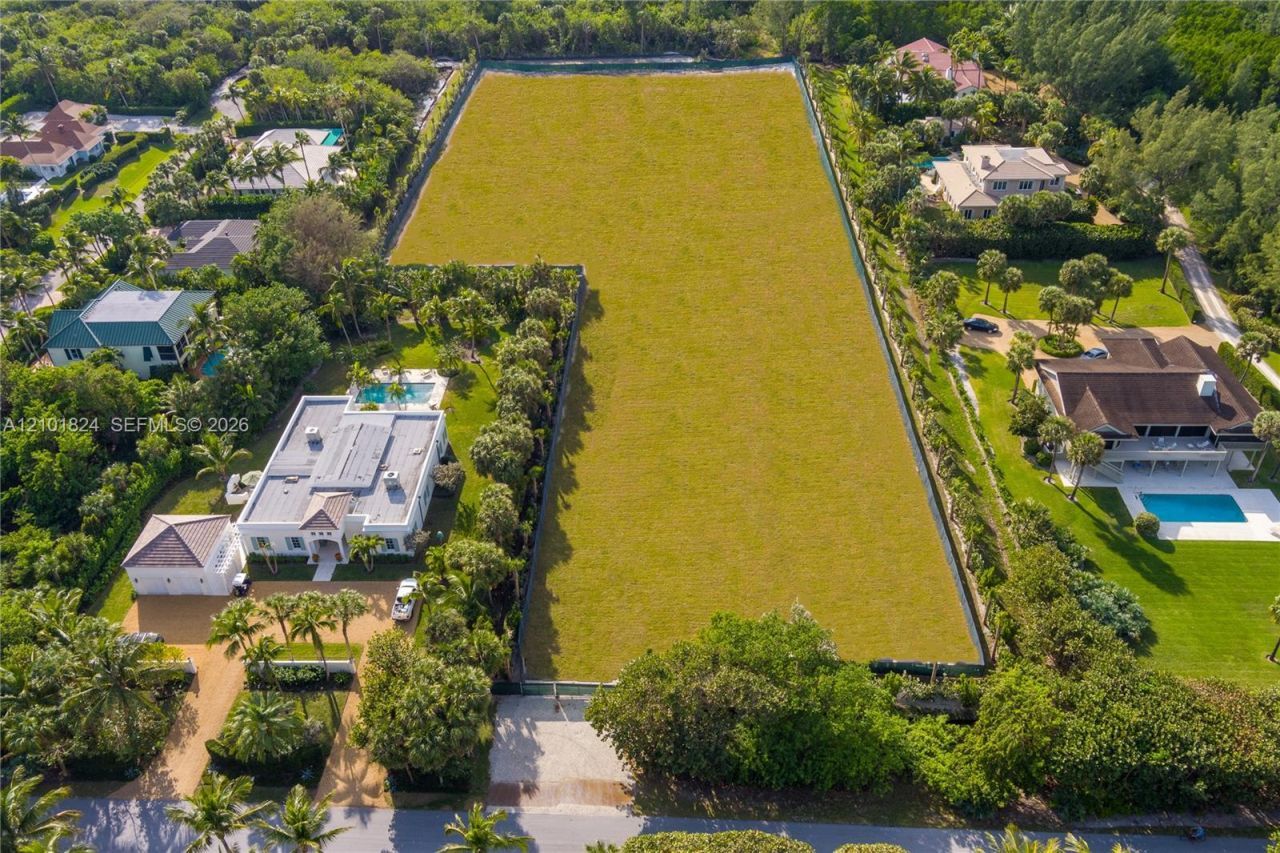 5 Bon Aire Desire Ave , Jupiter Island, FL 33455 Photo