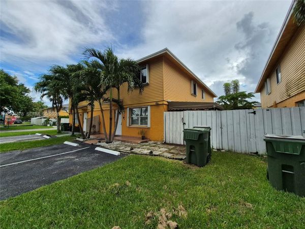 203 NE 12th Ave , Unit 203, Homestead, FL 33030