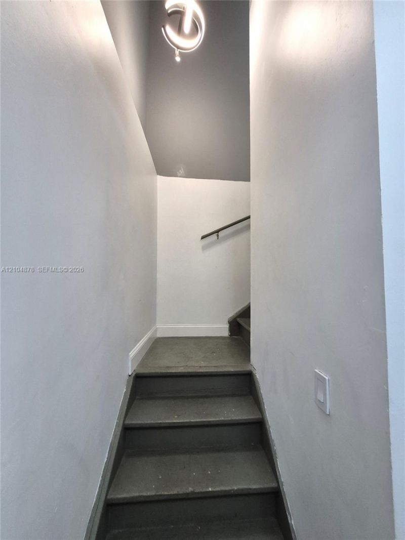203 NE 12th Ave , Unit 203, Homestead, FL 33030 Photo