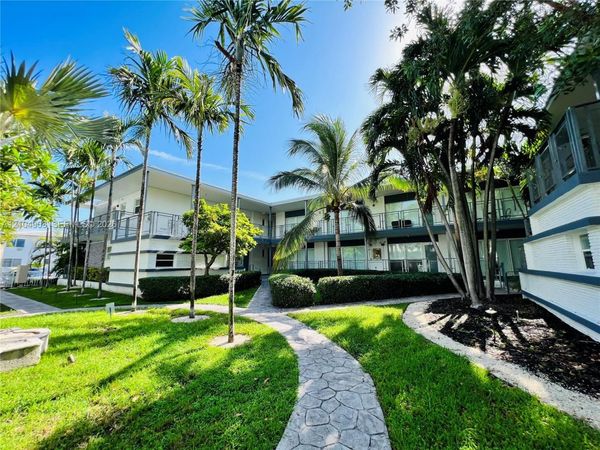 950 Bay Dr , Unit 7, Miami Beach, FL 33141