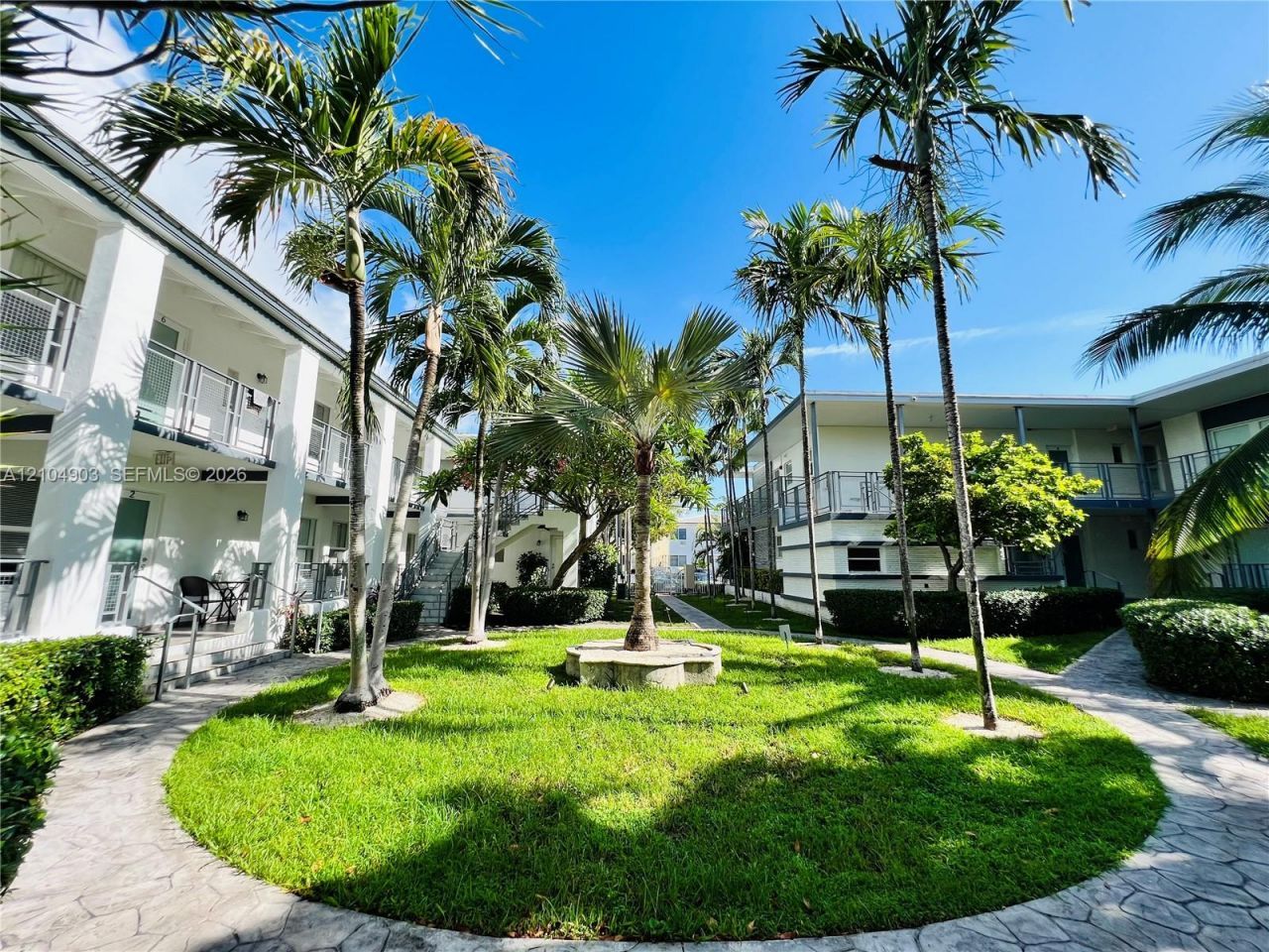 950 Bay Dr , Unit 7, Miami Beach, FL 33141 Photo