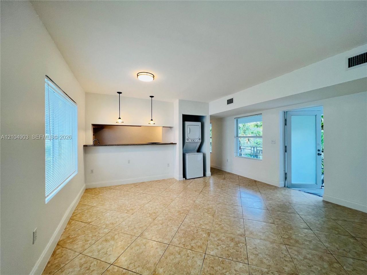 950 Bay Dr , Unit 7, Miami Beach, FL 33141 Photo