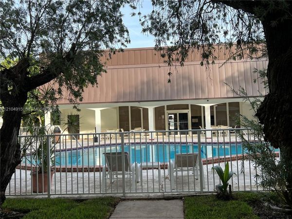 500 NE 2nd St , Unit 210, Dania Beach, FL 33004