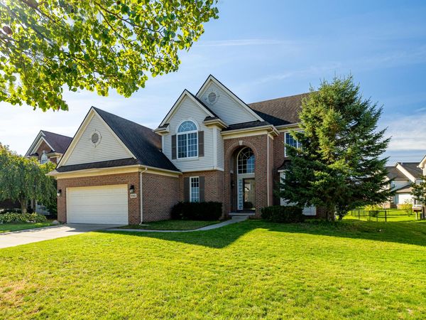 9582 Falmouth Drive, Ypsilanti, MI 48197