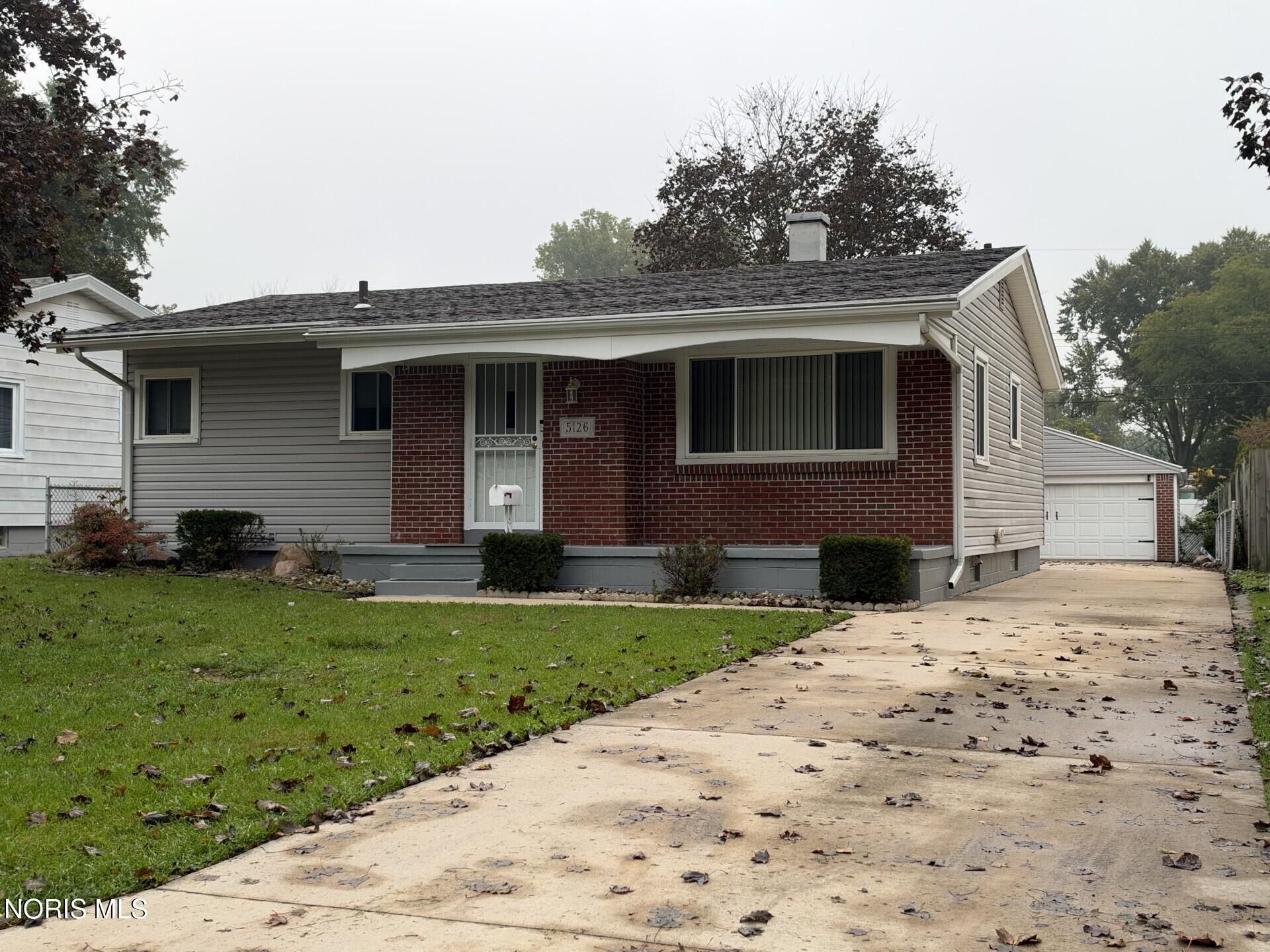 5126 Rambo Lane, Toledo, OH 43623 Main Photo