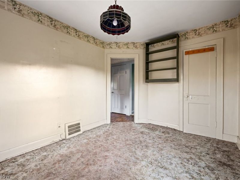 5241 Crestlawn Drive SE, East Canton, OH 44730 Photo 14