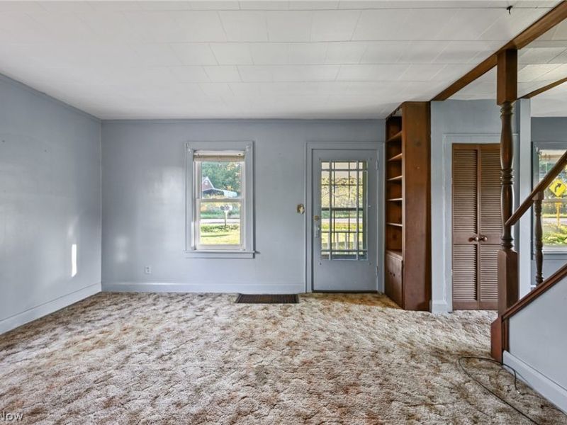 5241 Crestlawn Drive SE, East Canton, OH 44730 Photo 8