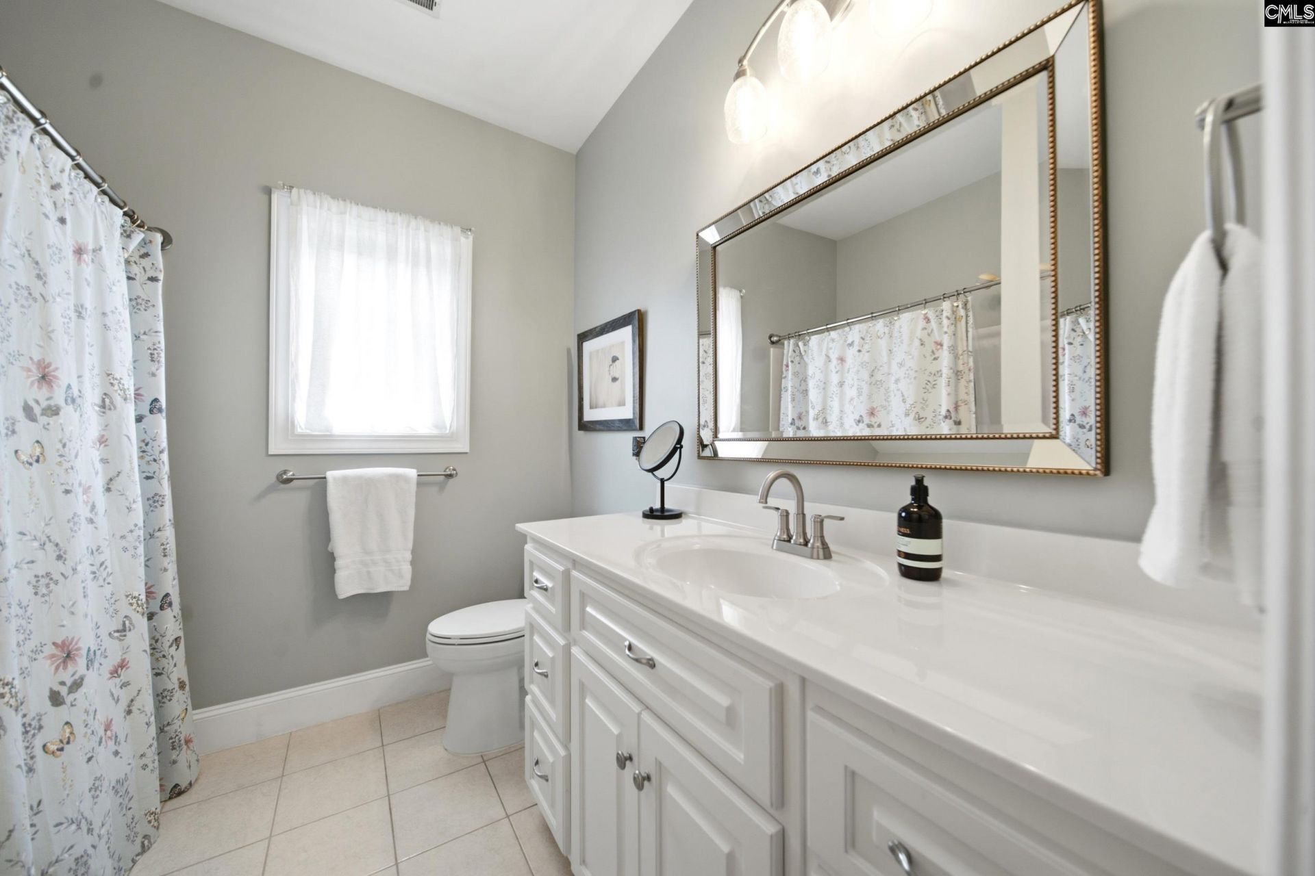 320 Chelmsford Way  Photo 10
