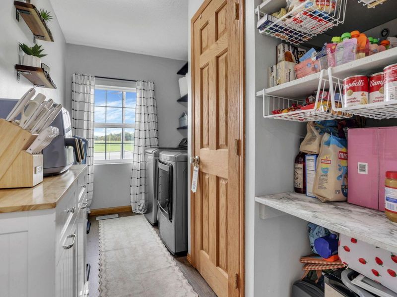 408 S High Street, Hebron, OH 43025 Photo 16