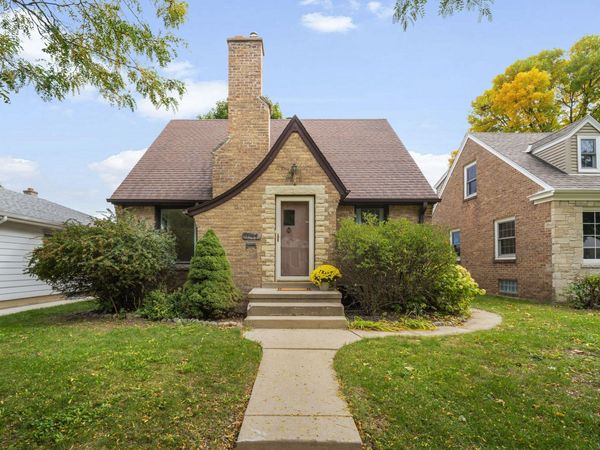 3766 N 85th St, Milwaukee, WI 53222