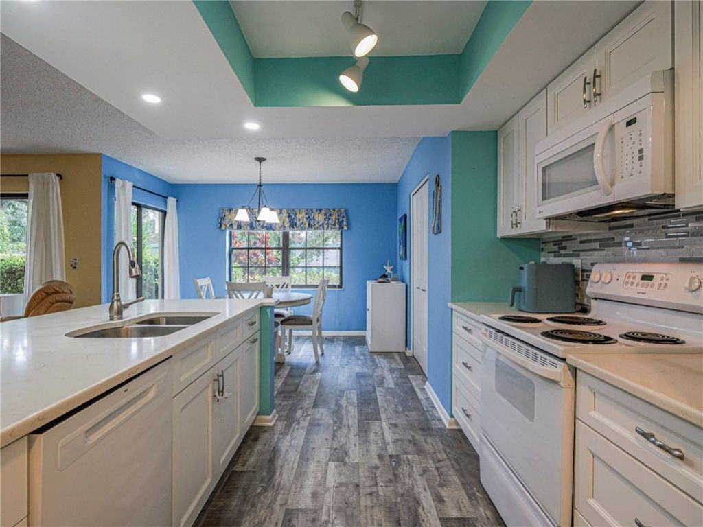 910 E Causeway Boulevard, Unit C13, Vero Beach, FL 32963 Photo