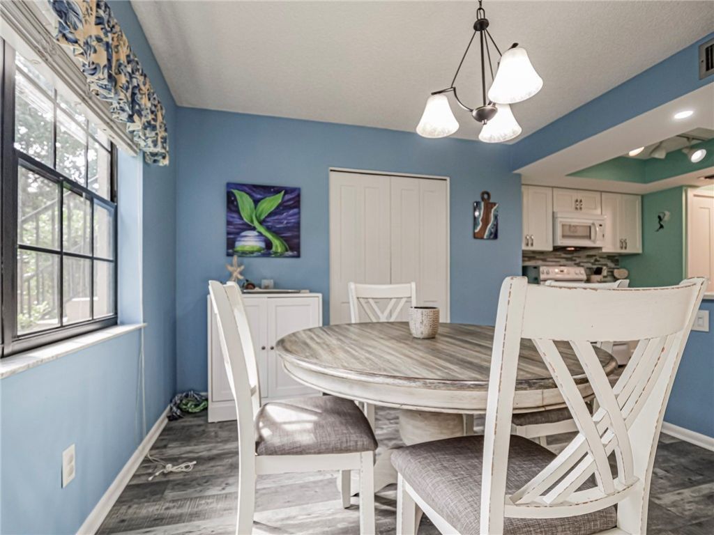 910 E Causeway Boulevard, Unit C13, Vero Beach, FL 32963 Photo