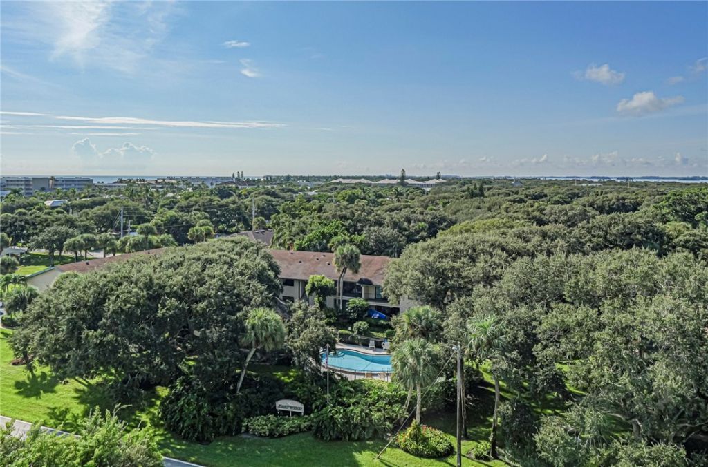 910 E Causeway Boulevard, Unit C13, Vero Beach, FL 32963 Photo