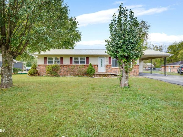 221 Pippin Hollow Road, Erwin, TN 37650