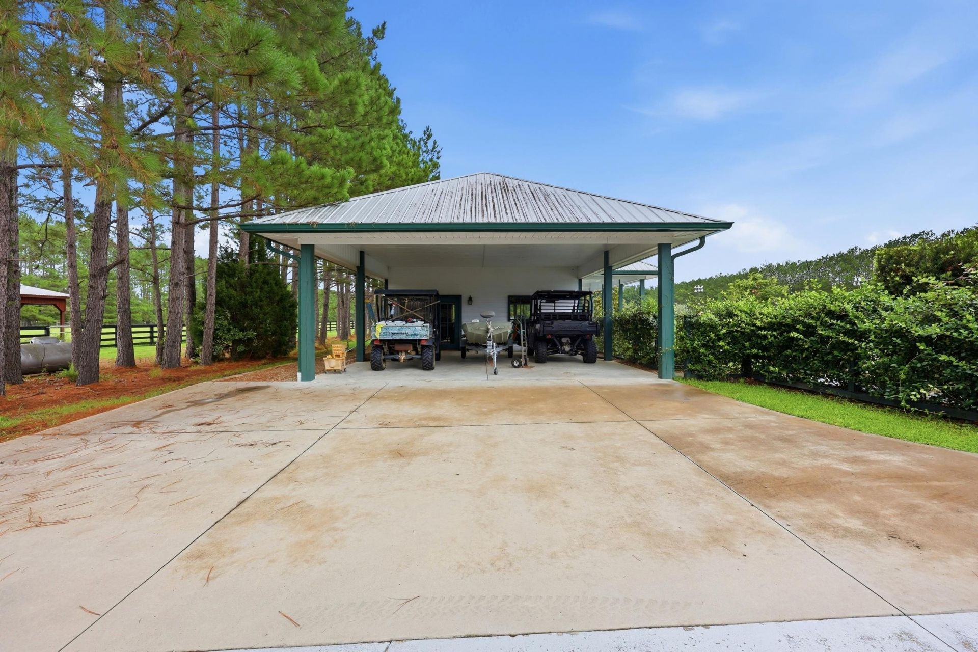 220 Boyd Rd Photo 39