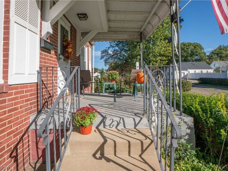 3609 Westview Avenue NW, Canton, OH 44709 Photo 3