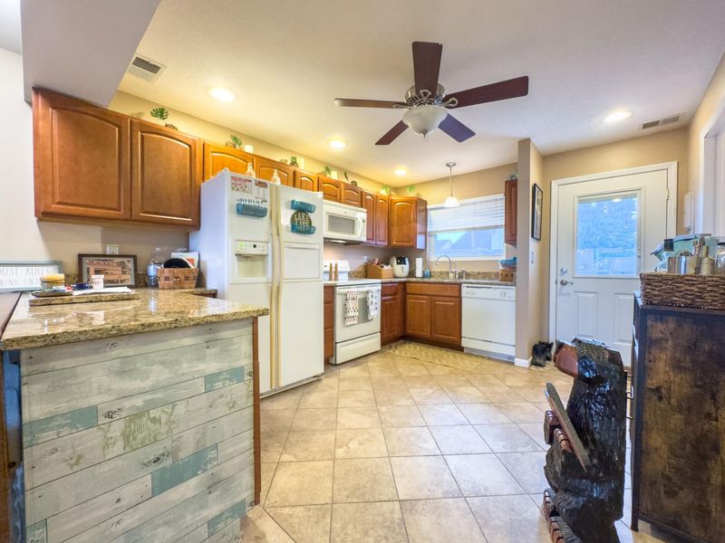 9638 State Route 368 , Unit B2, Huntsville, OH 43324 Photo 11