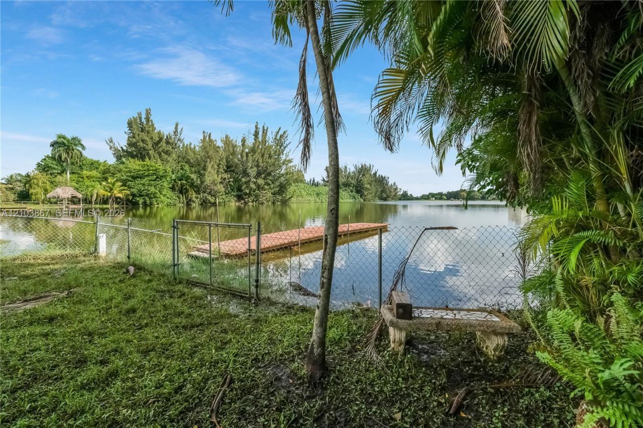 5630 SW 55th Ave , Davie, FL 33314 Photo