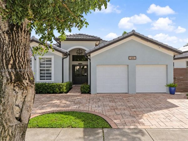 651 NW 136th Ave, Miami, FL 33182