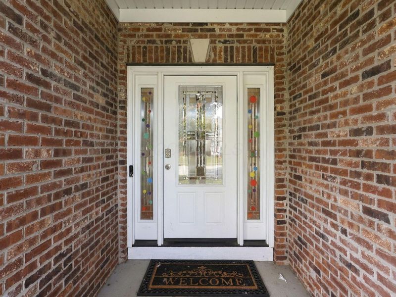 5911 Peridot Street , Grove City, OH 43123 Photo 8