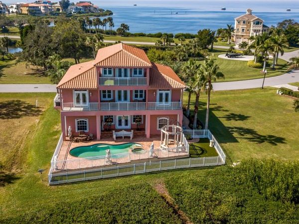 4613 HARBORPOINTE DRIVE , PORT RICHEY, FL 34668