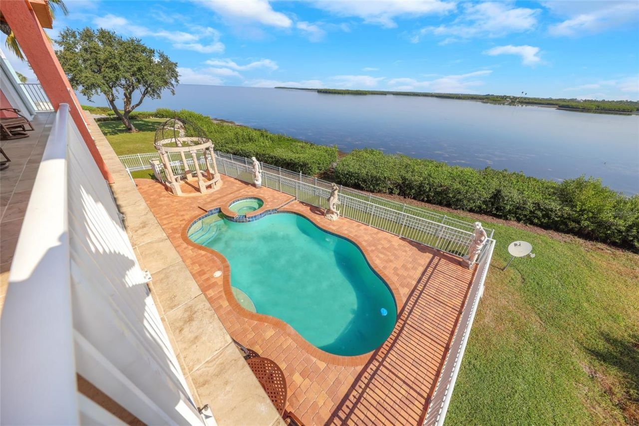 4613 Harborpointe Drive , Port Richey, FL 34668 Photo