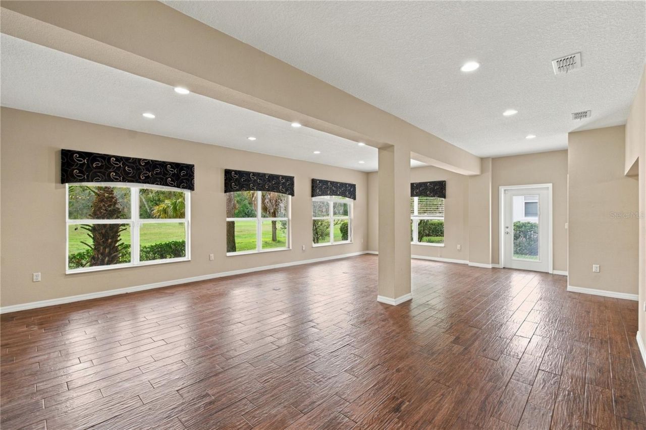 352 Hamrick Dr , Poinciana, FL 34759 Photo
