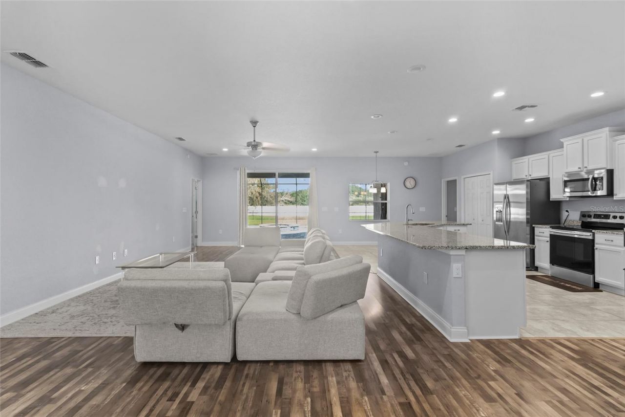 4412 Devinshire Fields Loop , Plant City, FL 33567 Photo