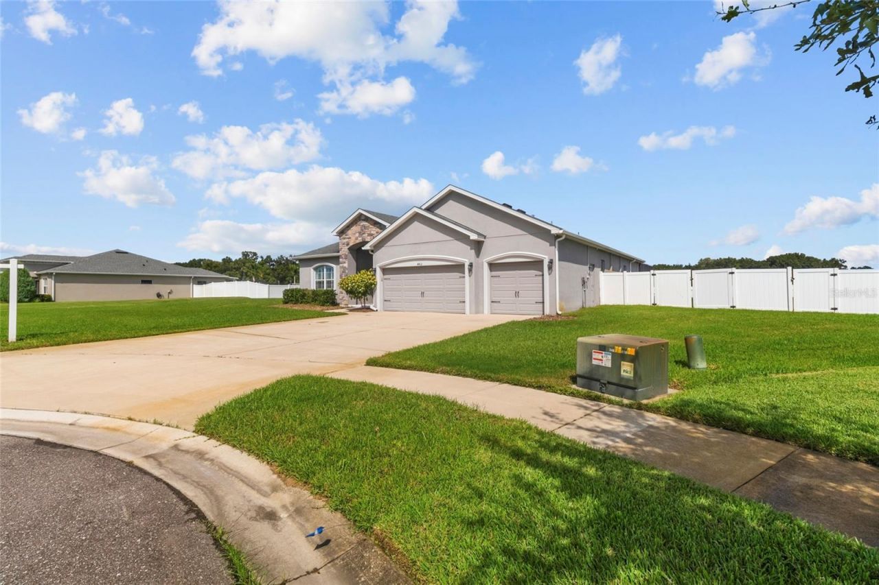 4412 Devinshire Fields Loop , Plant City, FL 33567 Photo