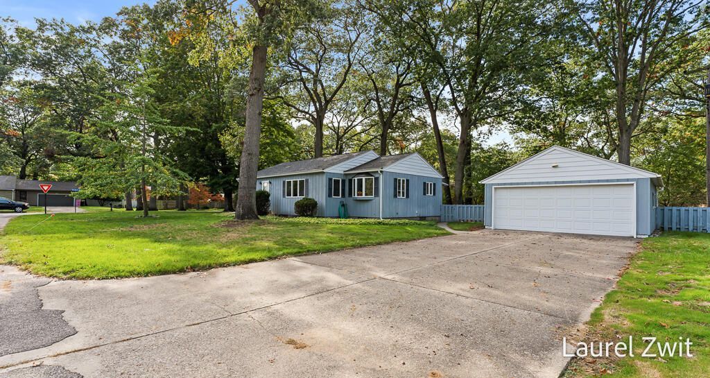 3761 Diversey Street, Norton Shores, MI 49441 Main Photo