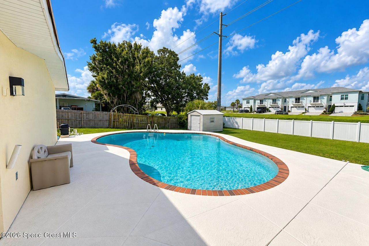 1308 Sun Circle W, Melbourne, FL 32935 Photo