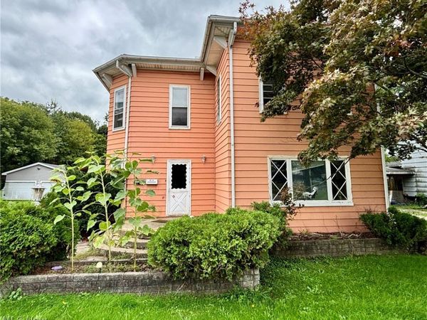 833 Main Street , Unit A, Conneaut, OH 44030