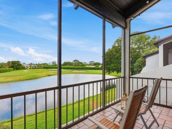 900 Greensward Lane, Unit 209-G, Delray Beach, FL 33445