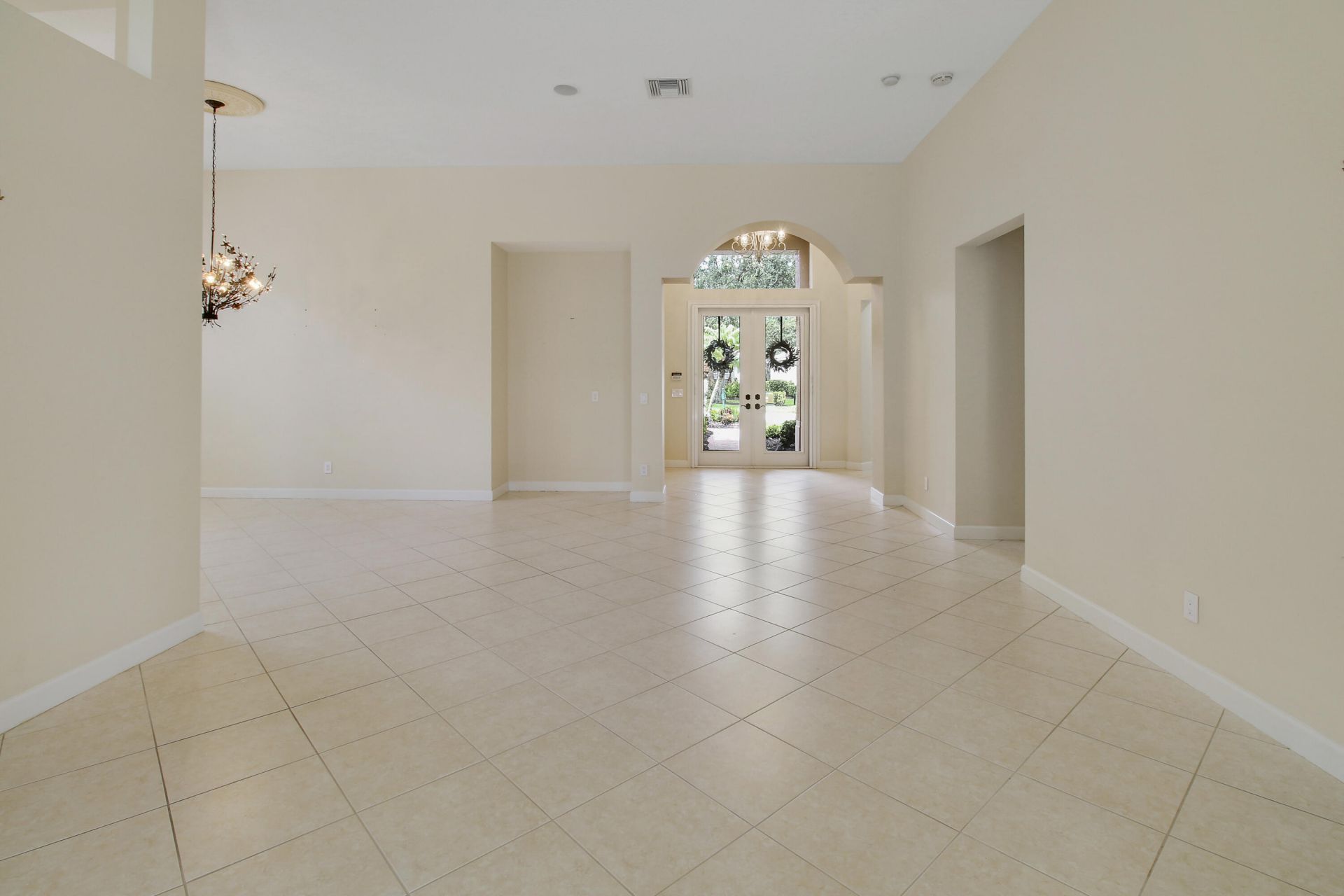 7603 Greenbrier Circle, Port Saint Lucie, FL 34986 Photo