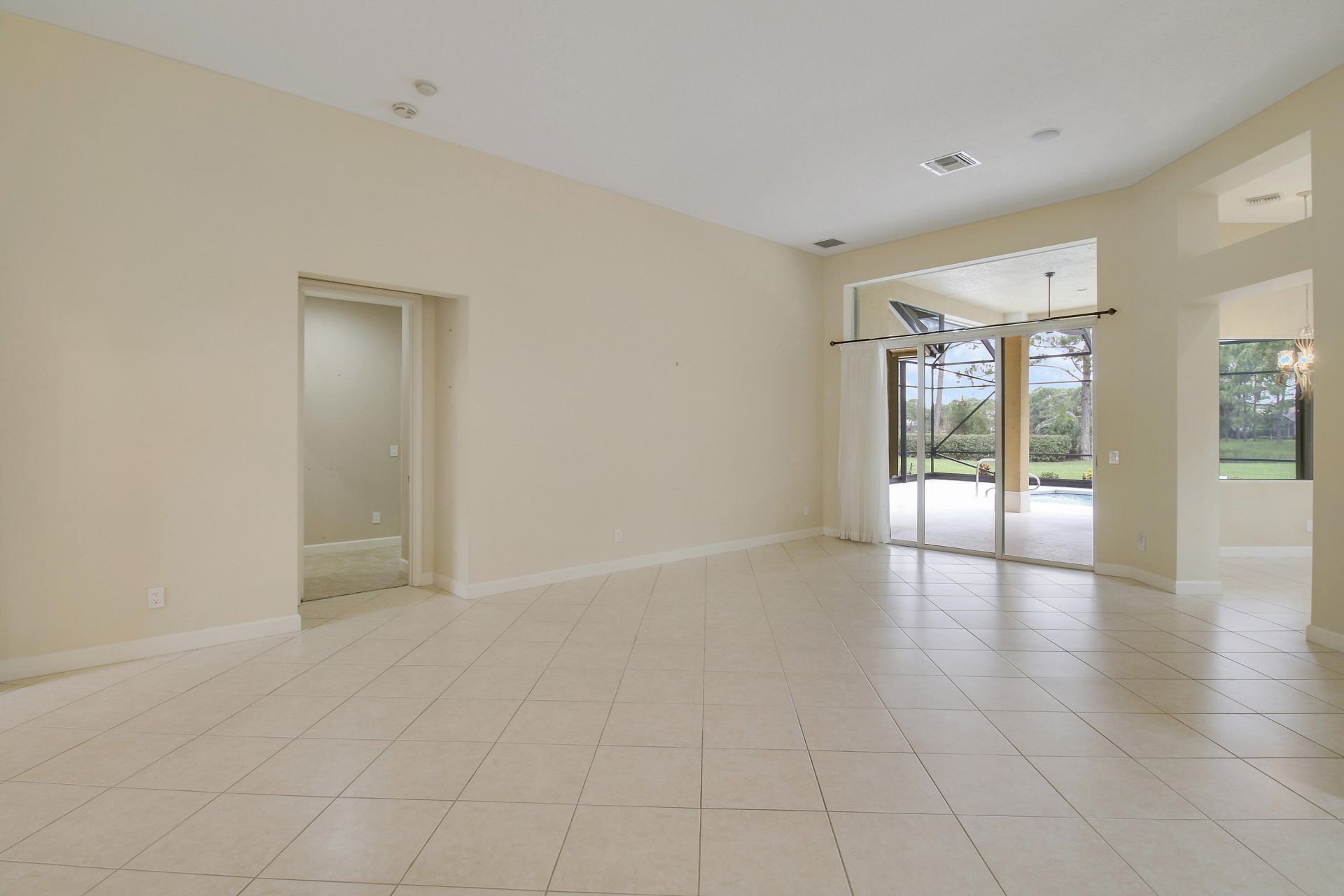 7603 Greenbrier Circle, Port Saint Lucie, FL 34986 Photo
