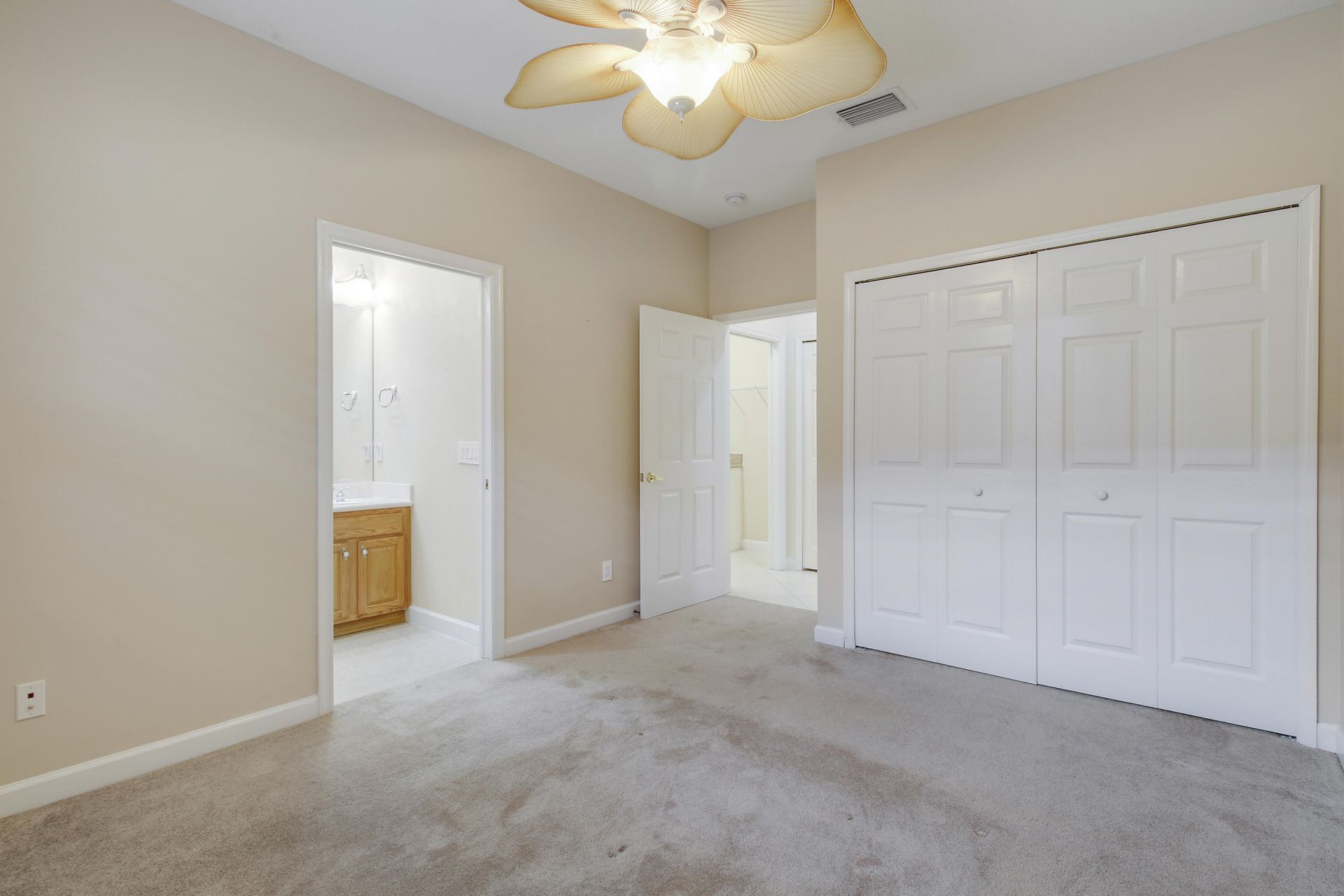 7603 Greenbrier Circle, Port Saint Lucie, FL 34986 Photo