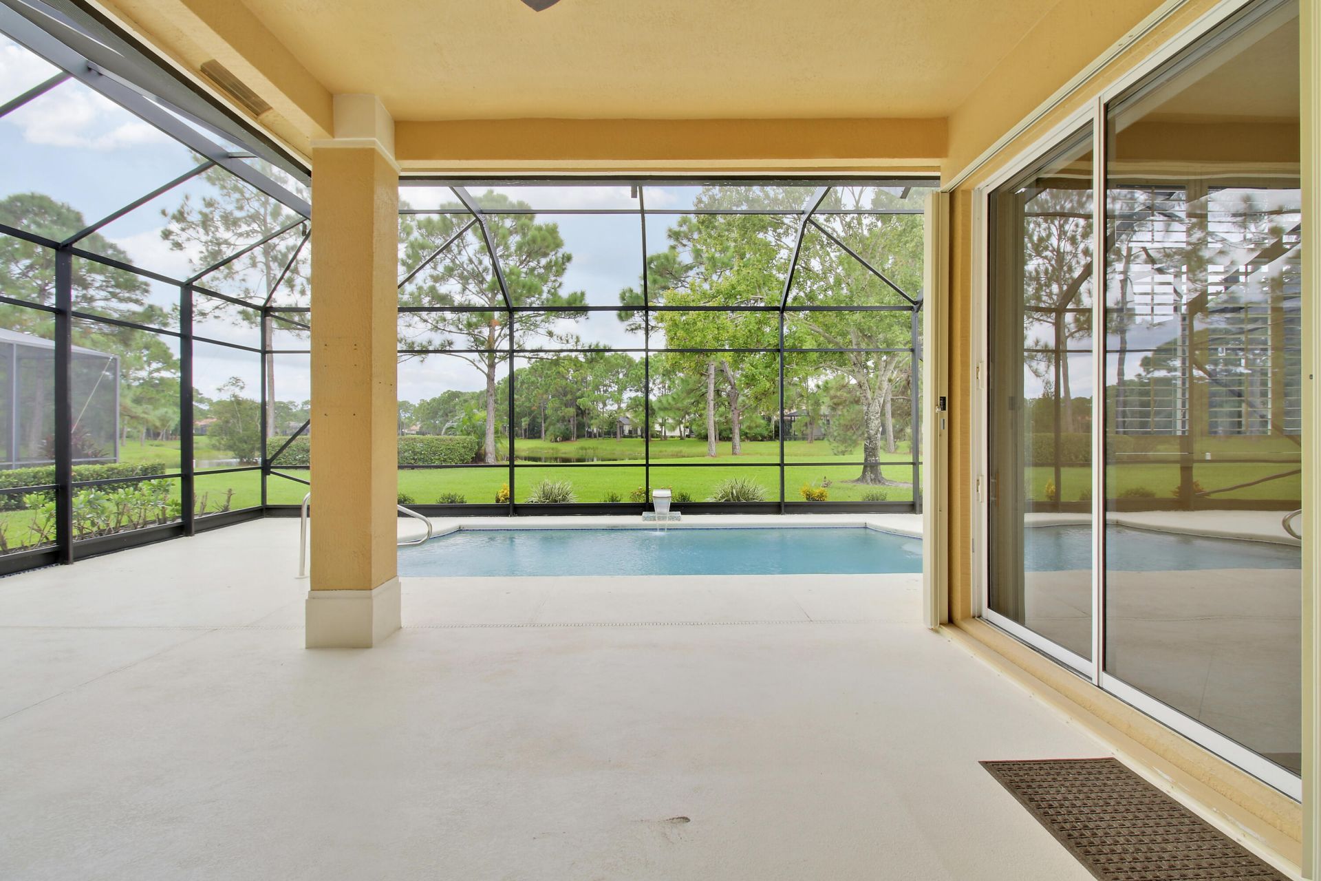 7603 Greenbrier Circle, Port Saint Lucie, FL 34986 Photo