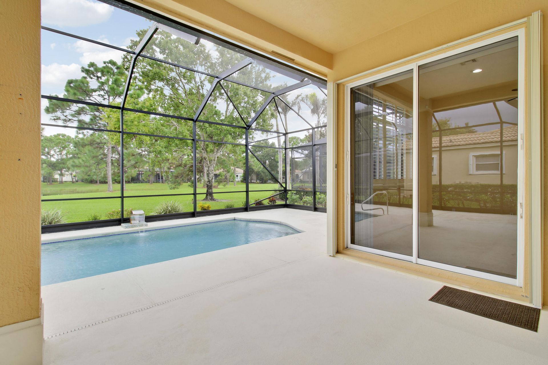 7603 Greenbrier Circle, Port Saint Lucie, FL 34986 Photo