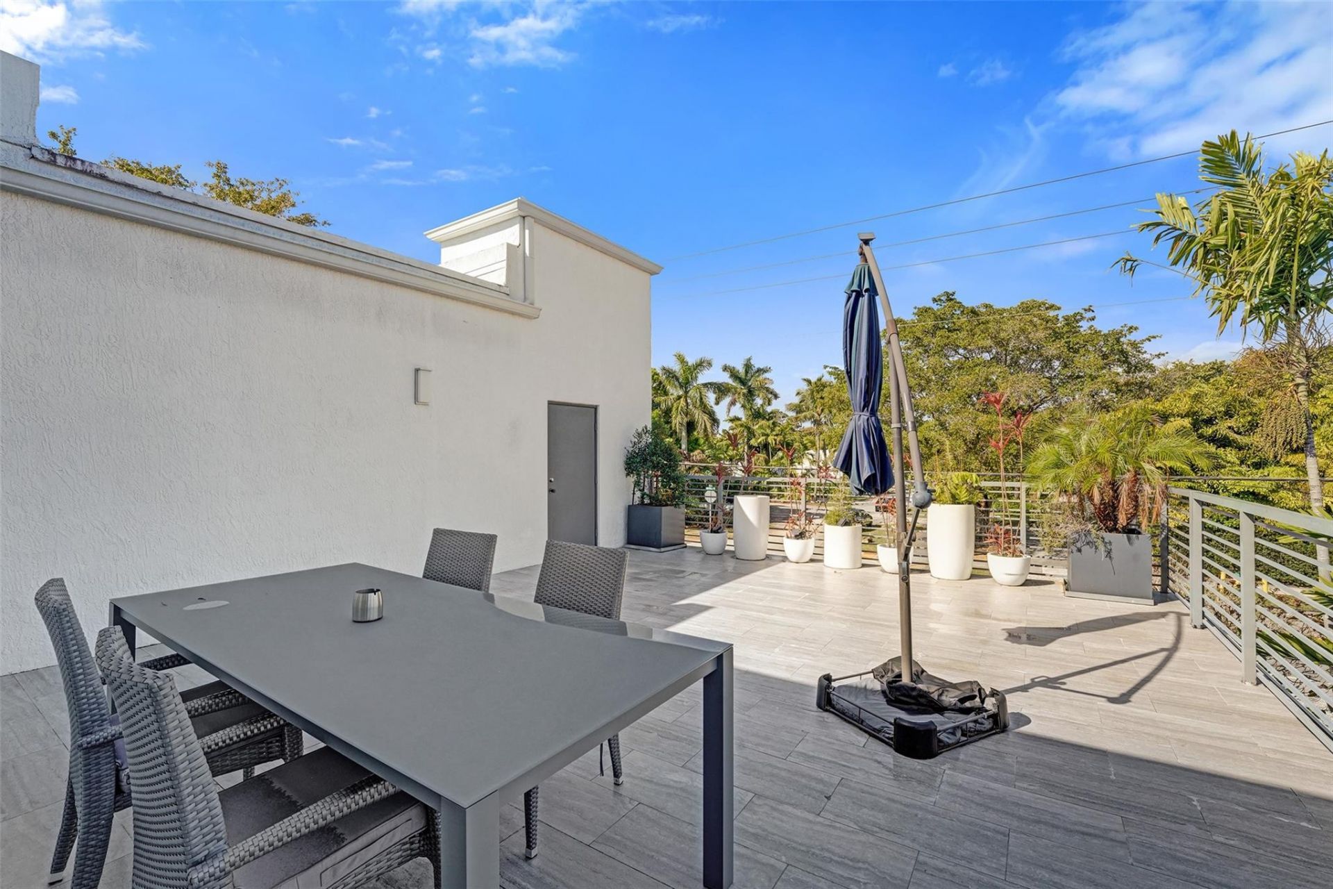2502 NE 6th Avenue, Wilton Manors, FL 33305 Photo