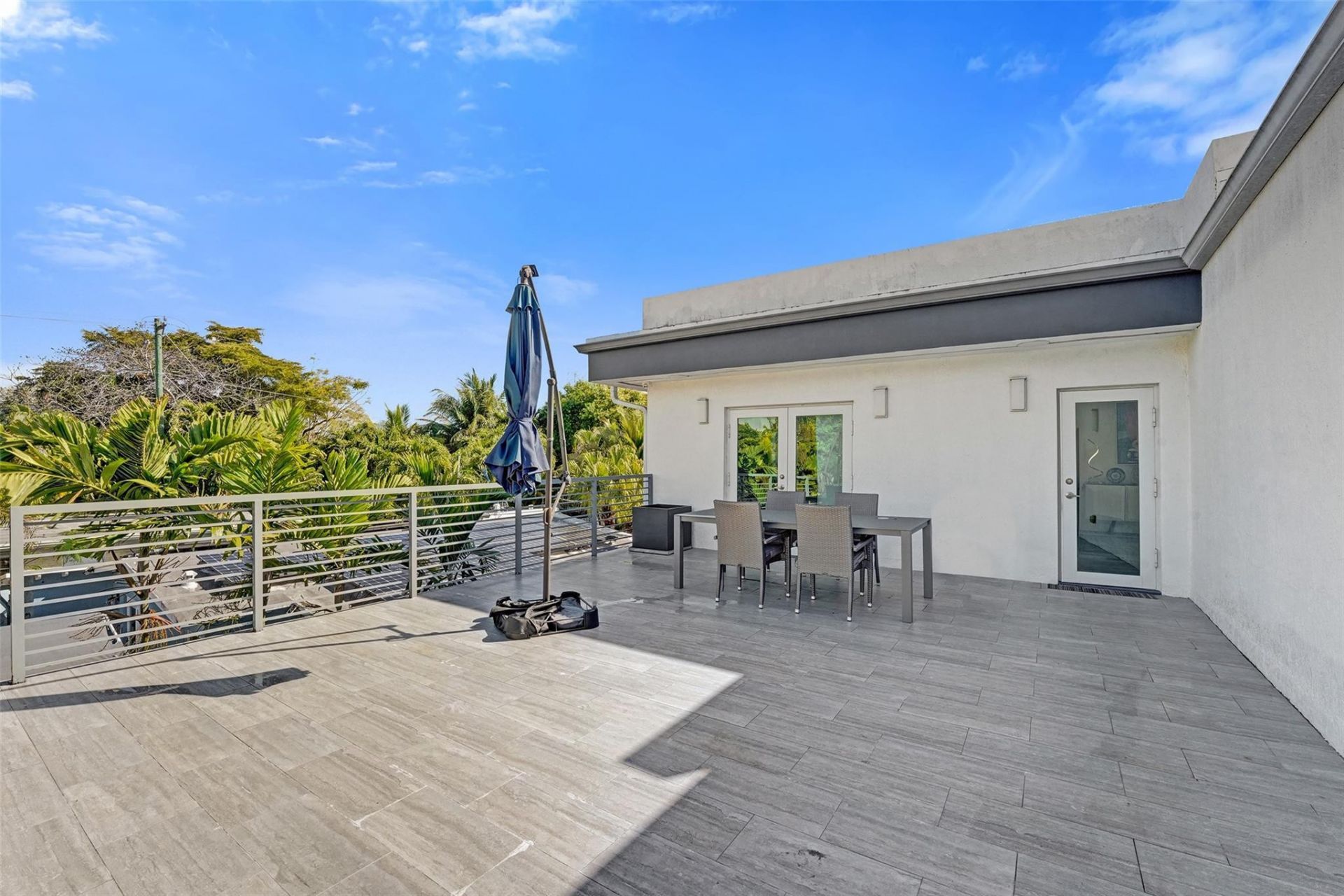 2502 NE 6th Avenue, Wilton Manors, FL 33305 Photo
