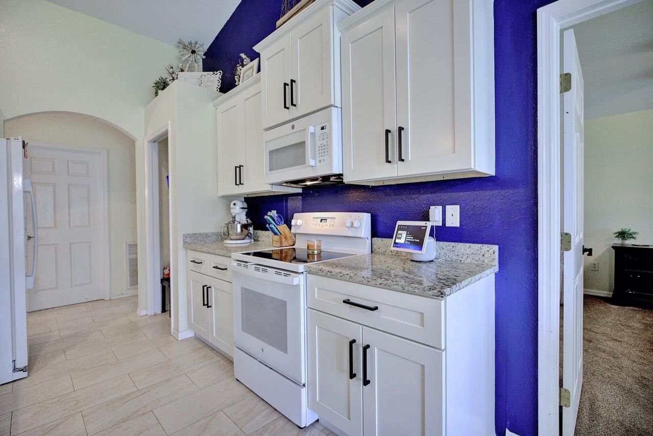 9134 Oviedo Street, Sebring, FL 33872 Photo