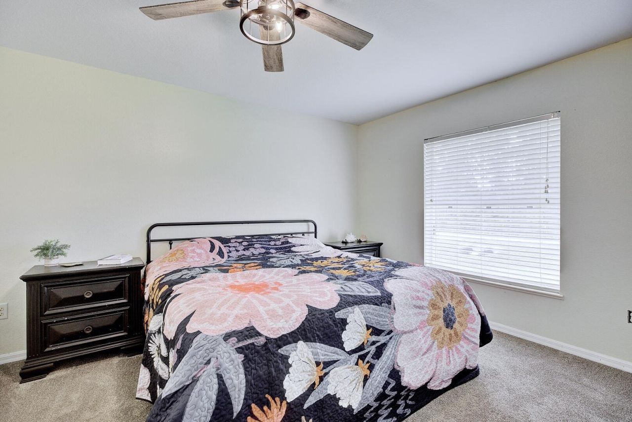 9134 Oviedo Street, Sebring, FL 33872 Photo